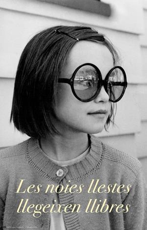 CARTELL LES NOIES LLESTES LLEGEIXEN LLIBRES | 9788416542703 | AAVV
